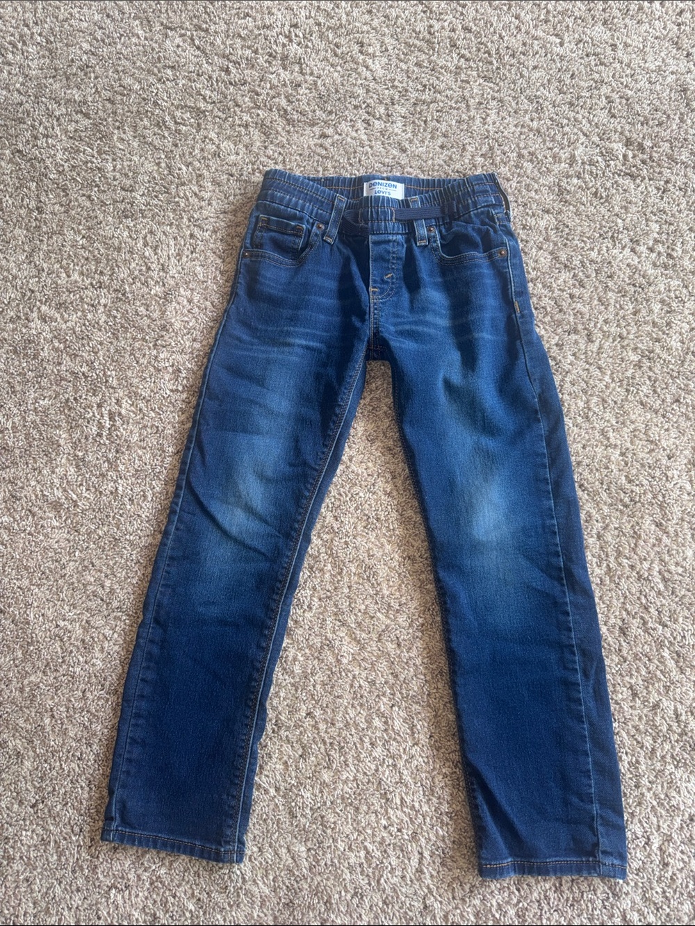 Levi’s Denizen straight leg sweatpant jeans size 7